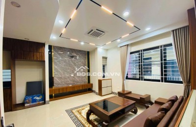 CẦN BÁN GẤP !!! MẶT PHỐ CỰ LỘC - 40m x 6 TẦNG THANG MÁY - LÔ GÓC GIÁ HƠN 13 TỶ